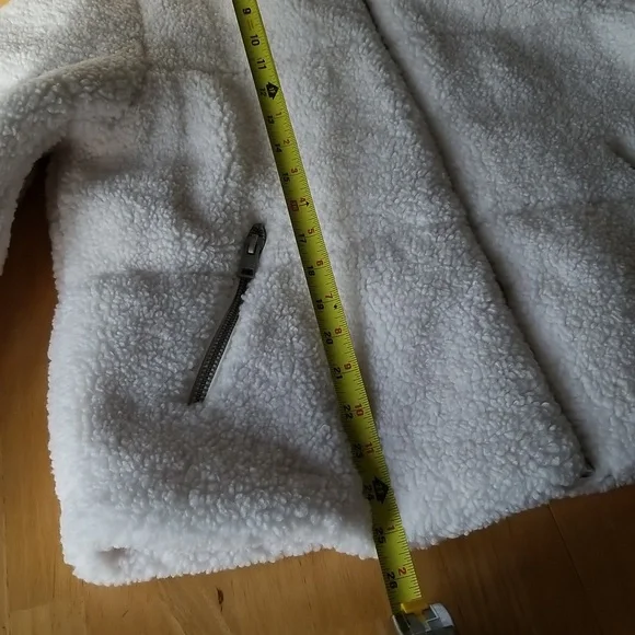 Levi's Women's Stand Collar Sherpa Puffer Jacket - Picture 7 of 12